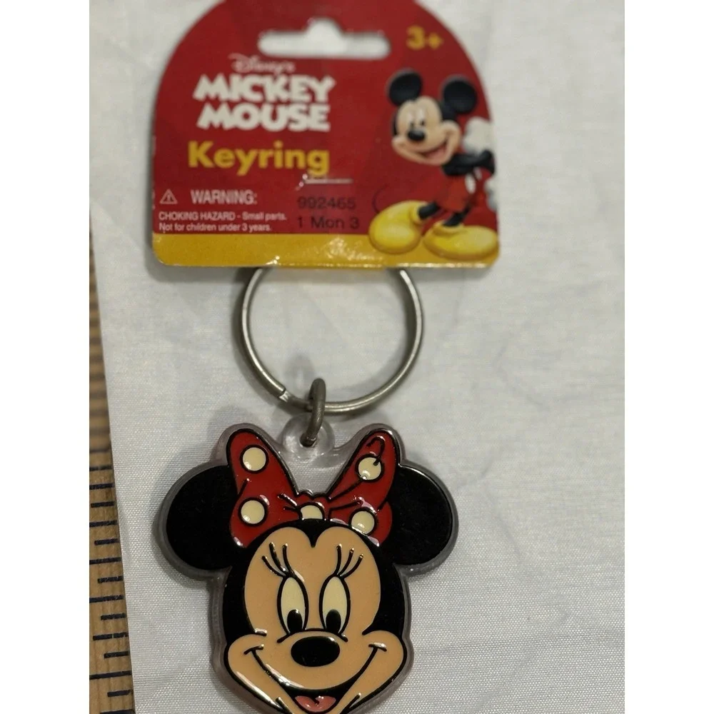 Mickey Mouse‎ Lot of  12 Vintage Figurine Keychains And 1996 Metal Tin And Clips